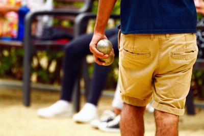 Pétanque en France, tourisme sportif, sport en vacances
